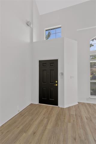 Foto del edificio - 3904 Creek Crossing Dr