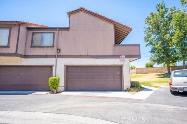Foto del edificio - 1830 N Vineyard Ave
