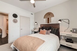 Interior Photo - MARK Riverside