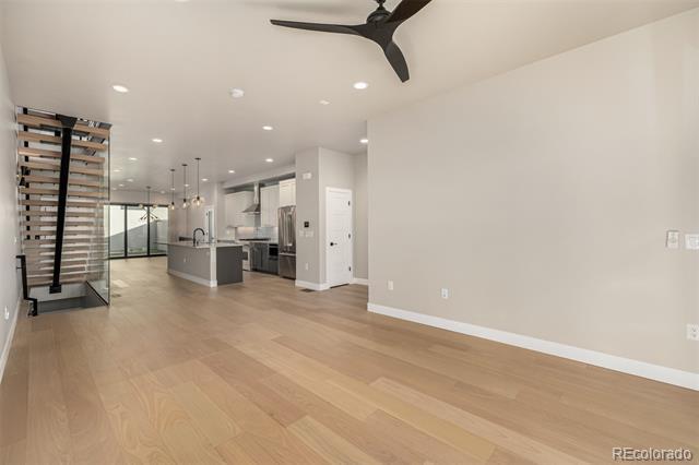 Foto del edificio - 1734 Meade St