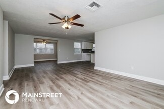 Building Photo - 6040 7th Ave