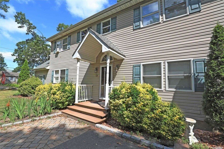 Primary Photo - 1 Elkwood Street