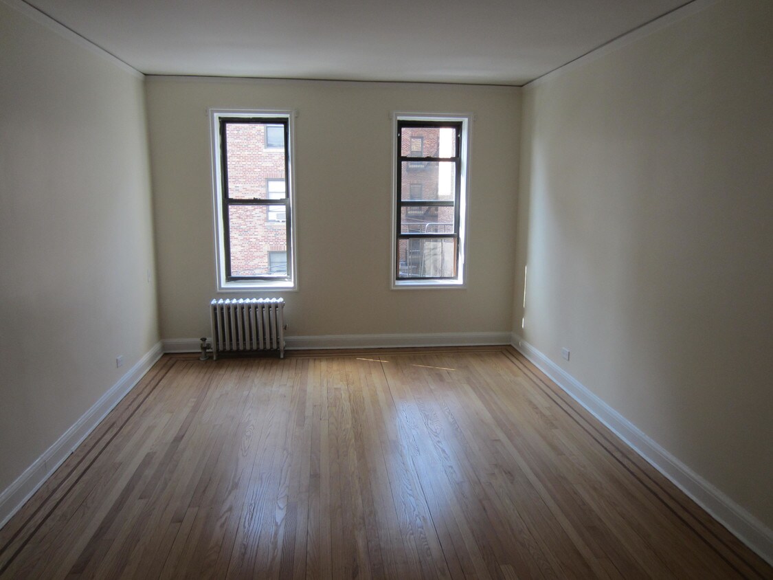 Primary Photo - 30-57 29th St