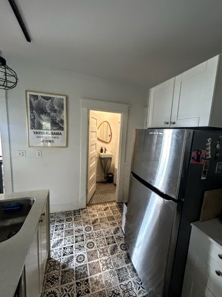 Foto del edificio - 1 Bedroom + Den  - St. Paul Duplex