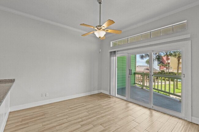 Building Photo - 7820 Seawall Blvd