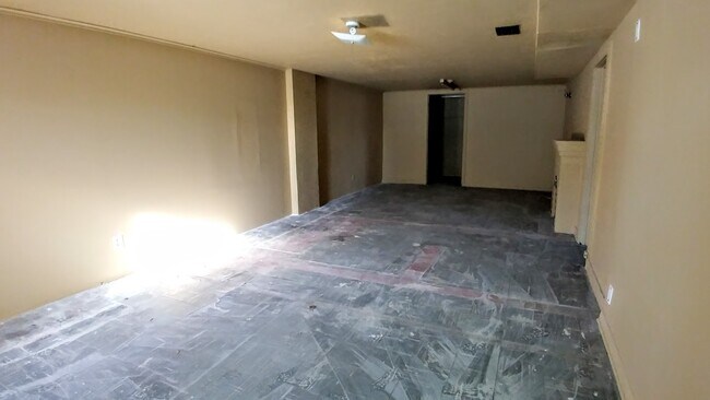 Building Photo - 1208 S Belt Hwy
