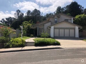 Building Photo - 8998 Montrose Way