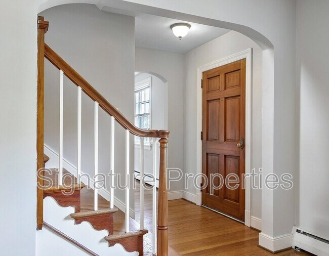 Foto del edificio - 6731 Forest Hill Ave