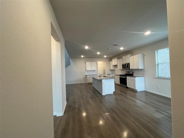 Foto del edificio - 1601 Princeton Dr