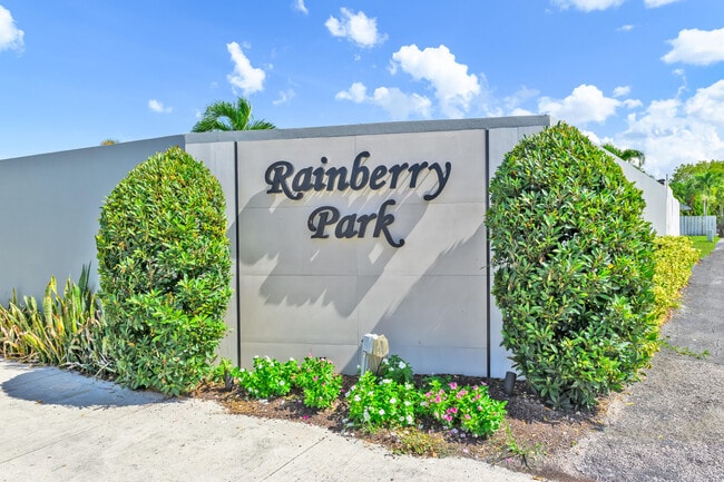 Building Photo - 9532 Everglades Park Ln