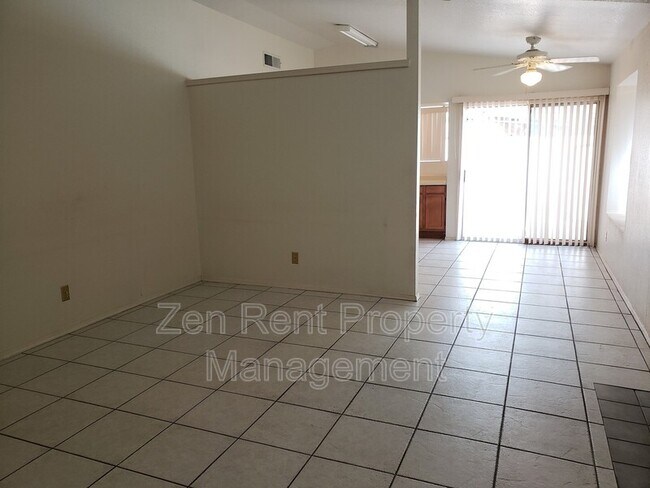 Foto del edificio - 4443 N 84th Ln