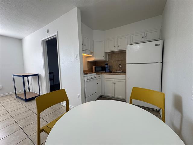 Building Photo - 1415 Sewell St