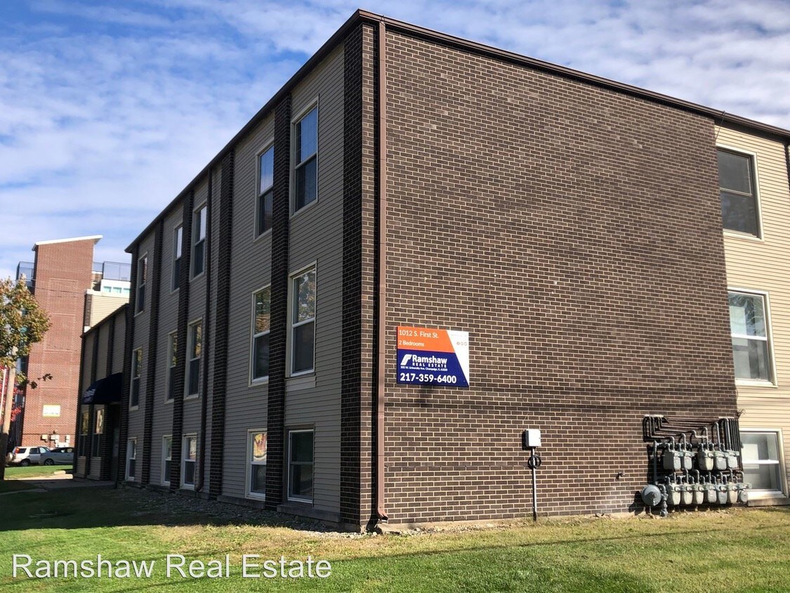Foto del edificio - 2 br, 1 bath Room For Rent - 1012 S First St