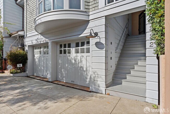 Foto del edificio - 222 El Camino Del Mar