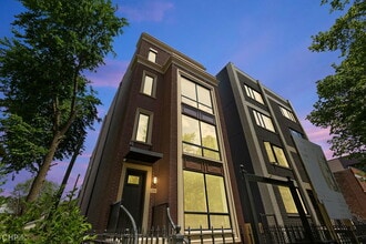Building Photo - 211 S Hamilton Ave