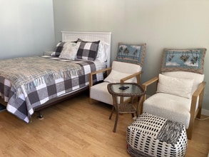 Building Photo - 31 Brown Ave