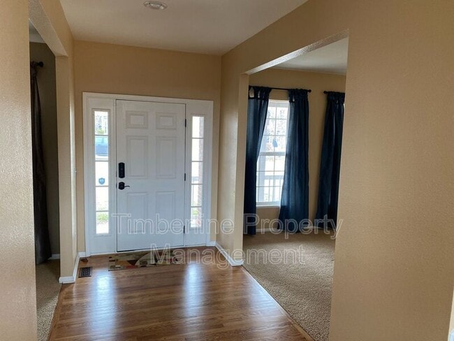 Building Photo - 14480 Tierra Dr
