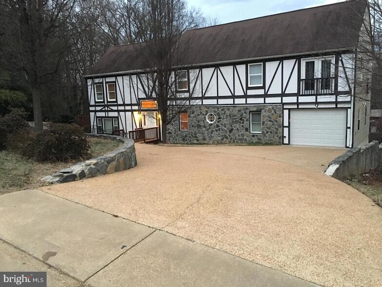 Photo - 8505 Richmond Avenue Unit