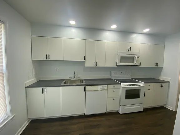 Foto del edificio - 2225 Mulberry Ct