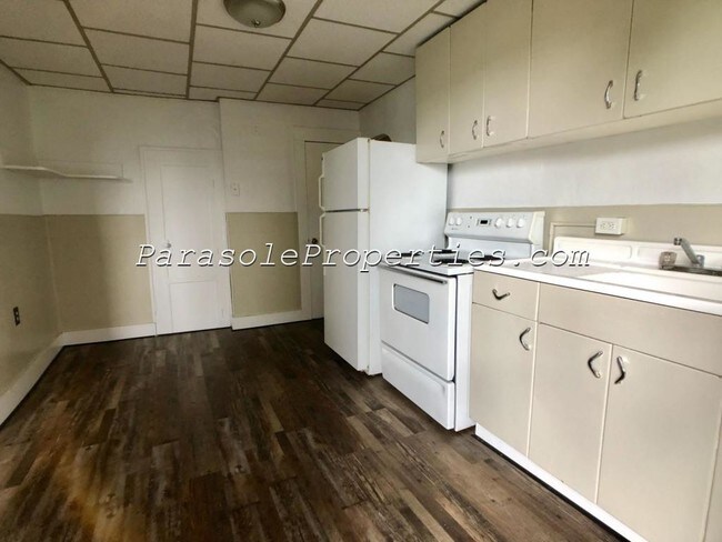 Foto del edificio - 910 West Linden Street 1st Floor