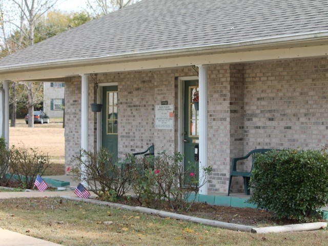 Exterior - Alex Place Apartments