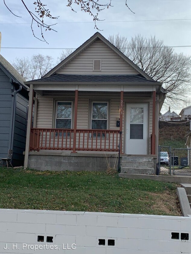 2553 Rees St, Omaha, NE 68105 - House Rental in Omaha, NE | Apartments.com