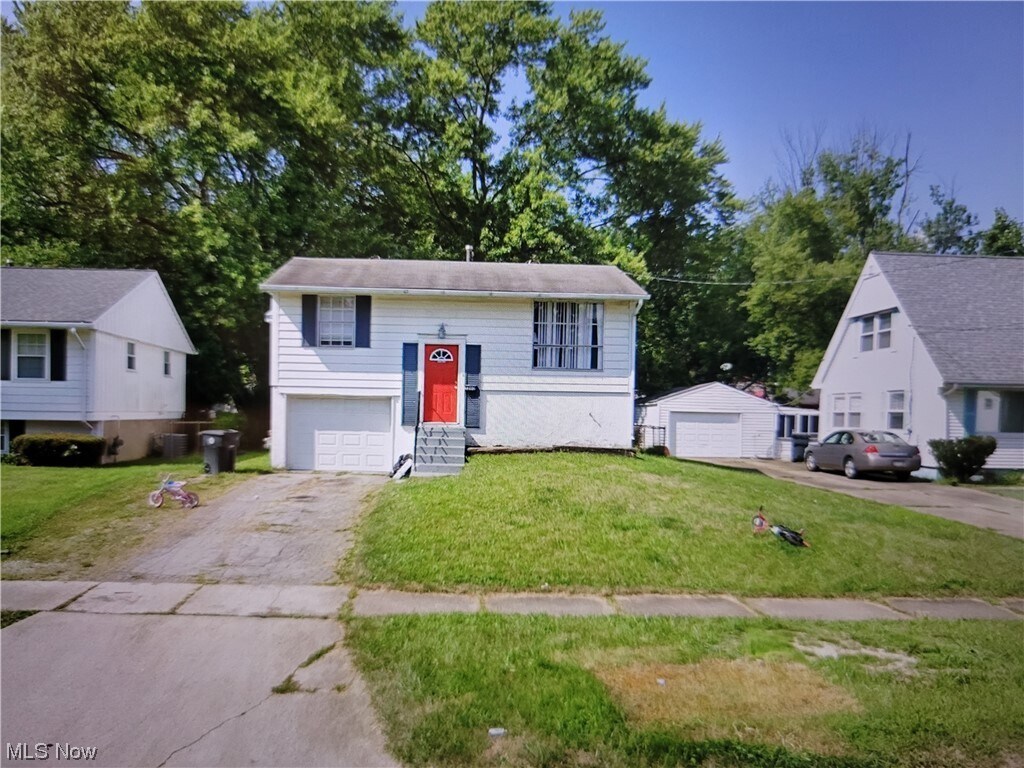 Primary Photo - 3260 NW Blvd