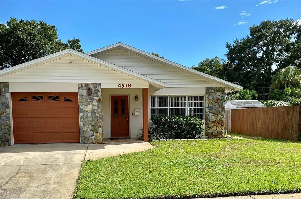 Foto principal - 4518 24th Ave S