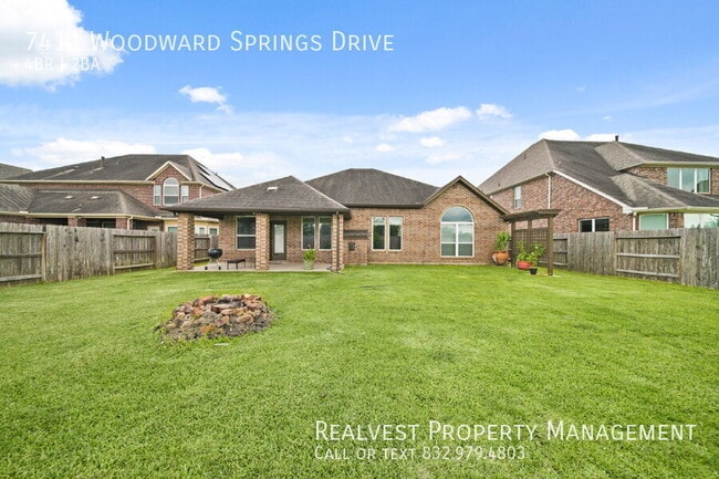 Building Photo - 7413 Woodward Springs Dr