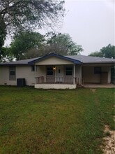 Building Photo - 1402 Citation Cir