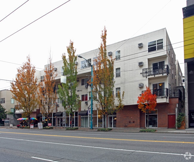 Eastlake Gardens Apartments Seattle, WA