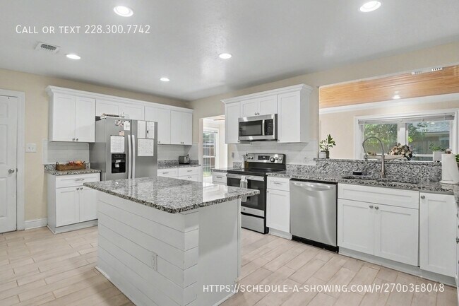 Foto del edificio - 412 Woodland Park Dr
