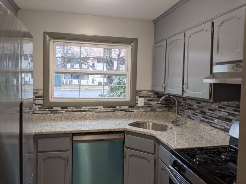 Foto principal - 4 Wedgewood Dr
