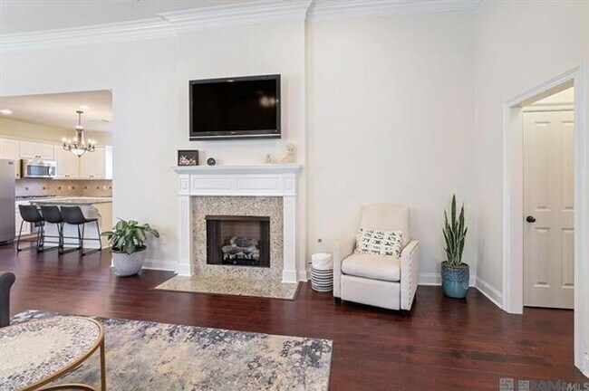 Foto del edificio - 14449 Royal Villa Dr