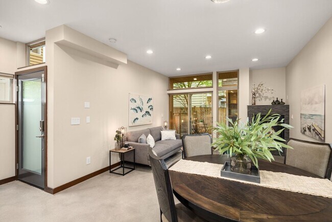 Foto del edificio - 3bd/3ba Seattle Townhome
