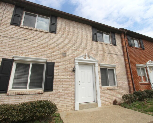 Creekview Gardens Apartments Verona, PA