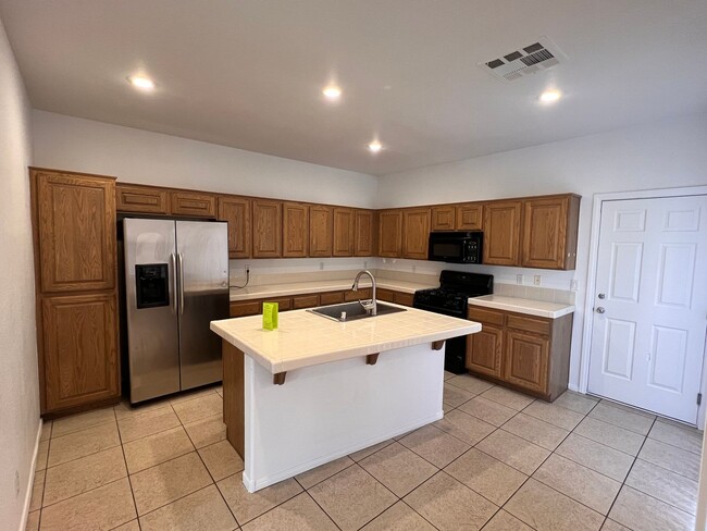 Foto del edificio - Great 3 Bedroom home in Summerlin area Cha...