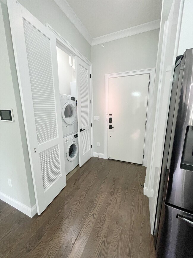 Foto del edificio - 31 Court House Pl