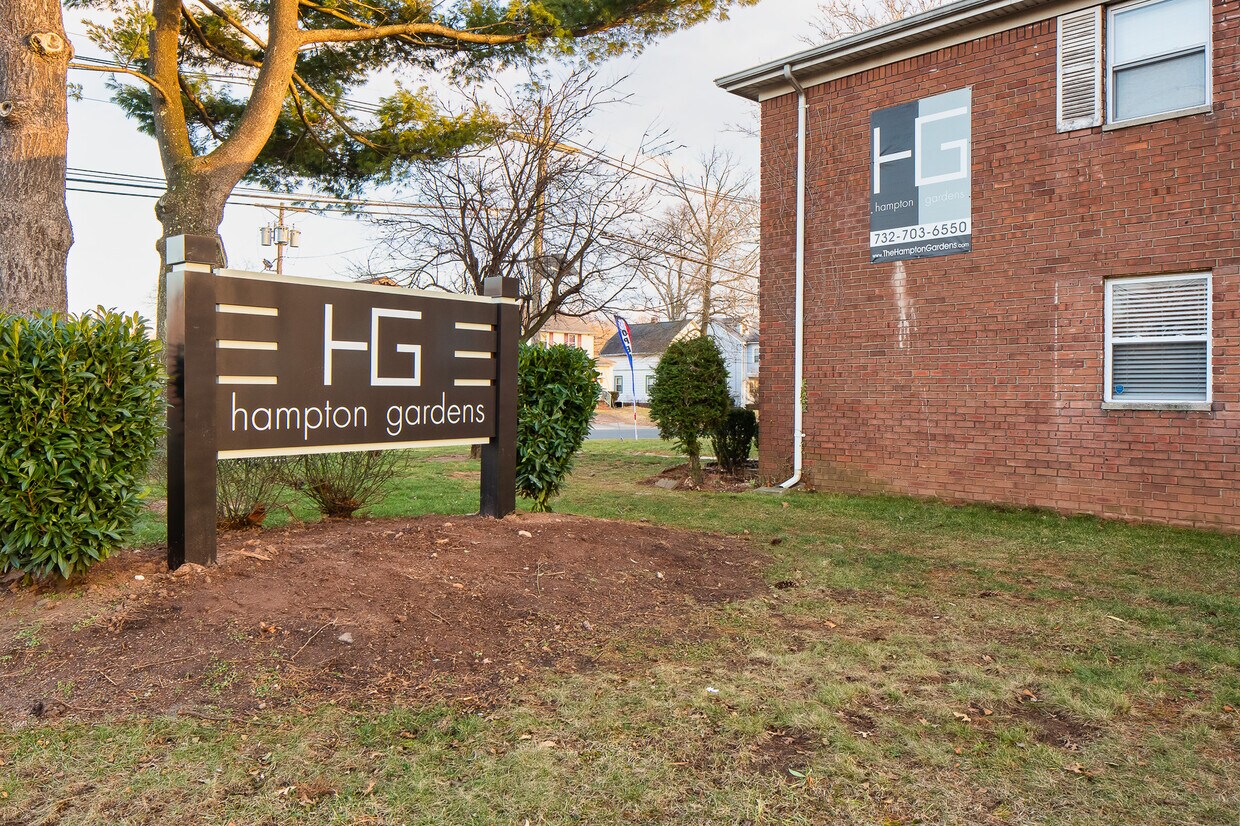 Hampton Gardens Apartments Middlesex, NJ