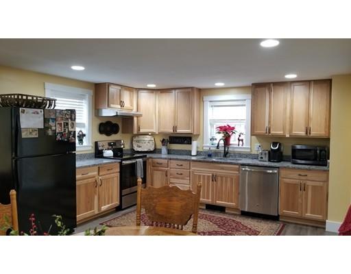 Foto del edificio - 51 Moore Rd