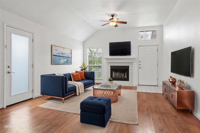 Foto del edificio - 12319 Turtle Rock Rd