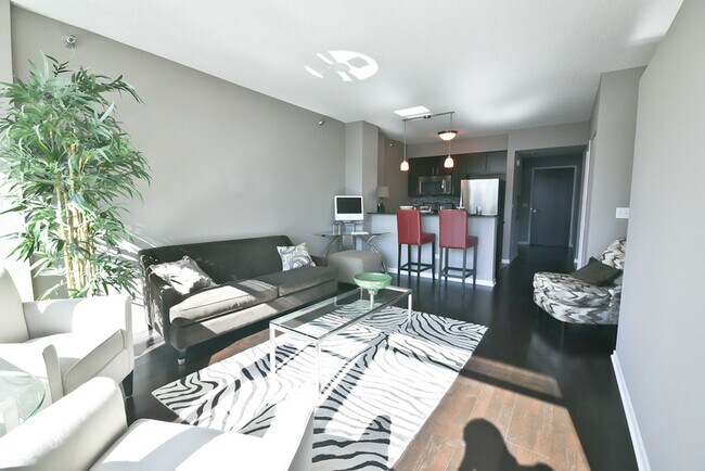 Foto del edificio - 362 E Ontario St