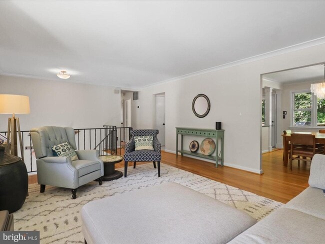 Building Photo - 6206 Erman Ct