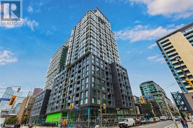 Building Photo - 158 Front St E