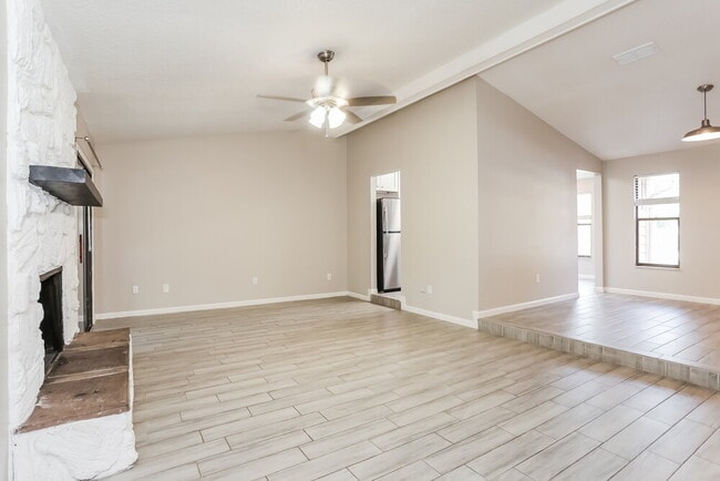 Building Photo - 10184 Indian Princess Rd W