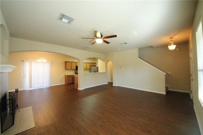 Foto del edificio - 9600 Magna Carta Loop