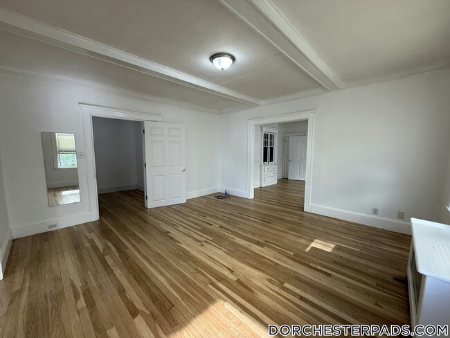Foto del edificio - 30 Codman St