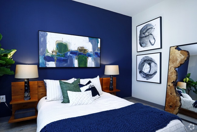 1BR, 1BA - 718sf A1- Bedroom - Brightleaf on Main