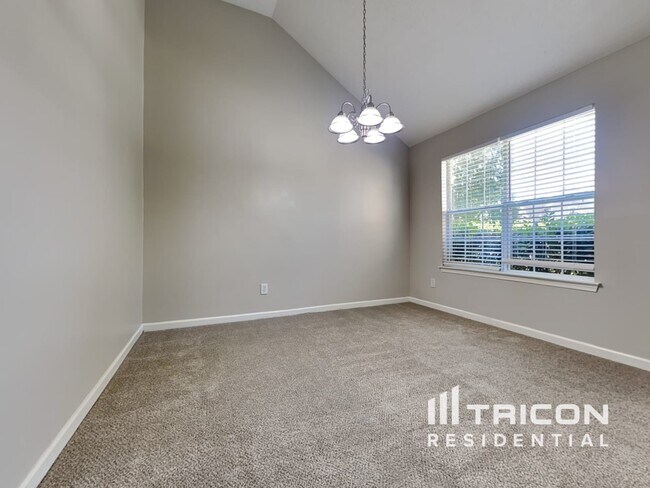 Foto del edificio - 4510 Bridle Point Pkwy
