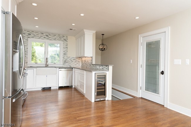 Foto del edificio - 9 Adams Pl